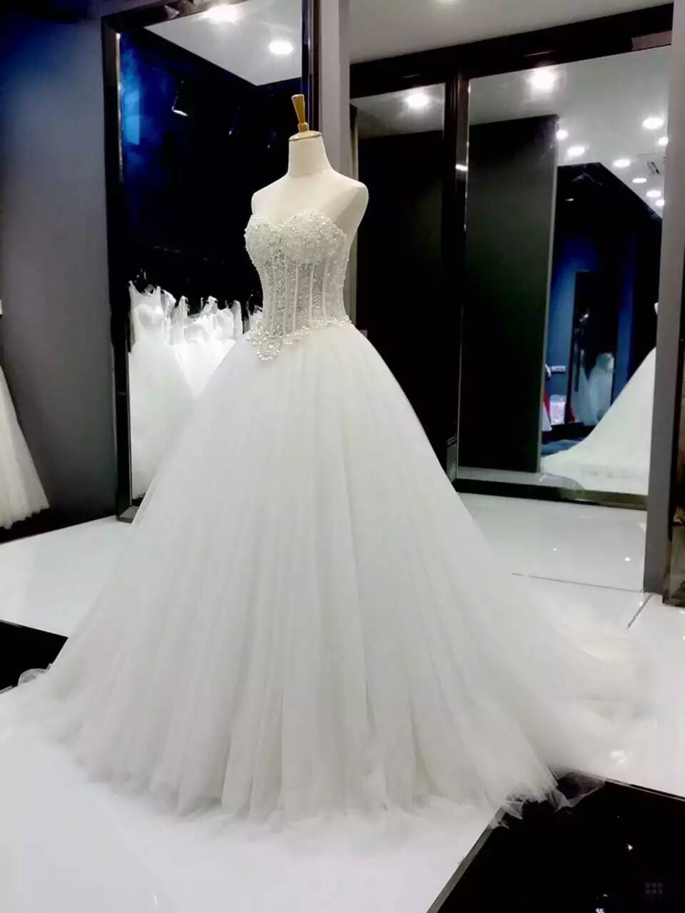 Peals Wedding Dress, Beaded Wedding Dress, Wedding Dresses For Bride, Boho Wedding Dress, Sweetheart Neckline Wedding Dress, Wedding Gown,