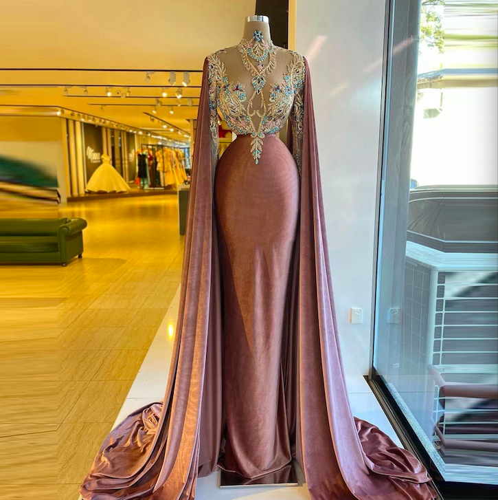 Muslim Caftan, Dubai Fashion, Rose Pink Prom Dresses, Beaded Prom Dresses, Luxury Prom Dress, High Neck Prom Dresses, 2025 Prom Dresses, Prom