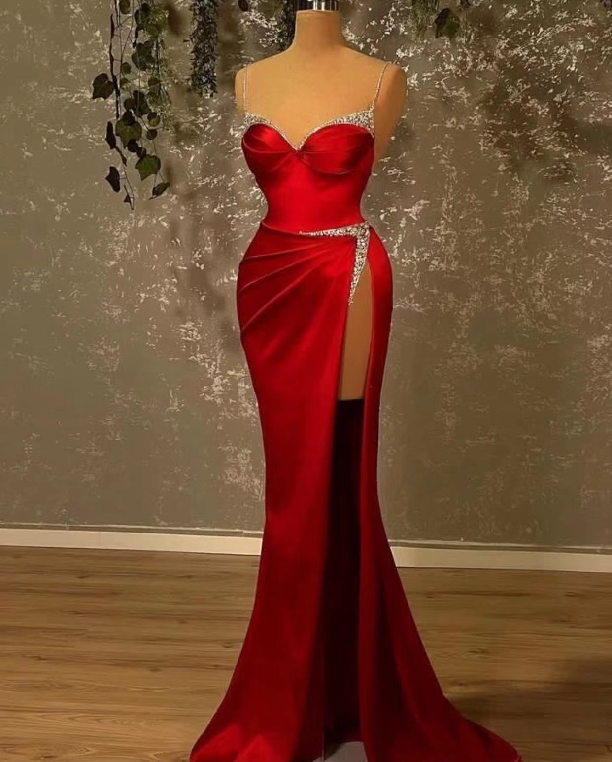 Red Evening Dresses, Vestidos De Fiesta Elegantes Para Mujer 2023, Beaded Evening Dress, Spaghetti Straps Formal Dresses, Formal Occasion