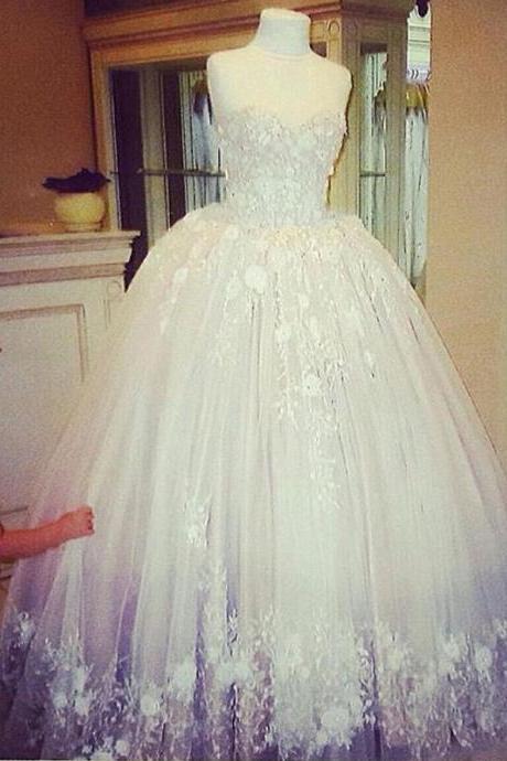 White Wedding Dress, Floral Wedding Dress, Puffy Wedding Dress, Wedding Ball Gown, Lace Wedding Dress, Simple Wedding Dress, Bridal Ball Gown,