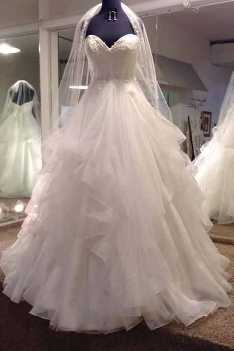 Tiered Wedding Dress, Ivory Wedding Dress, Elegant Wedding Dress, Tulle Wedding Dress, Beaded Wedding Dress, Wedding Ball Gown, Lace Applique