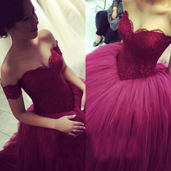 Ball Gown Prom Dresses, Sw..