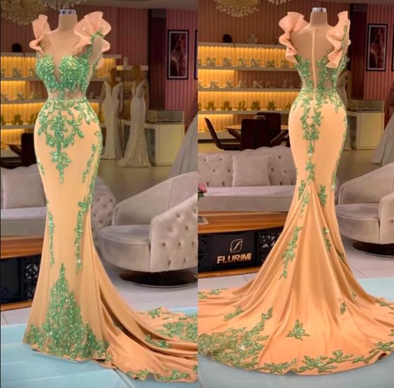 Vintage Lace Applique Evening Dress,Formal Long A Line Party Dress cc2820